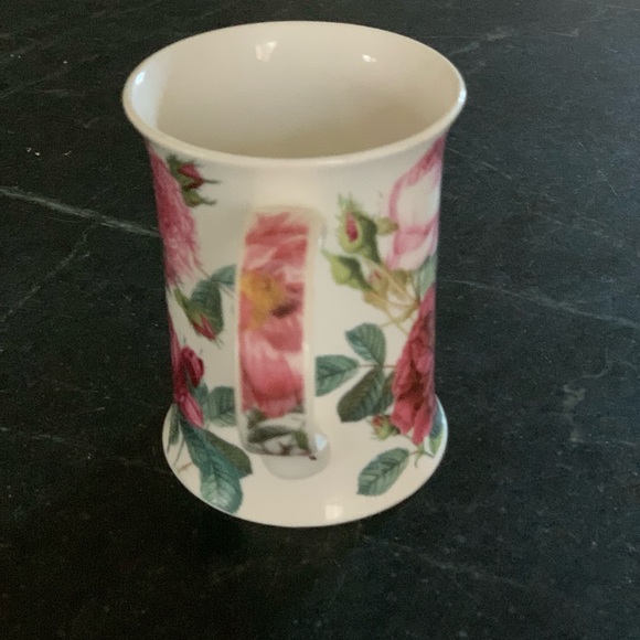 DUNOON | Hampton floral fine bone china mug. Adapted from Redouté prints. - Picture 2 of 7